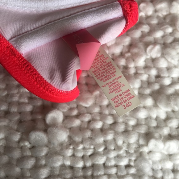 VICTORIA’S SECRET 34D BIKINI TOP - Picture 3 of 7